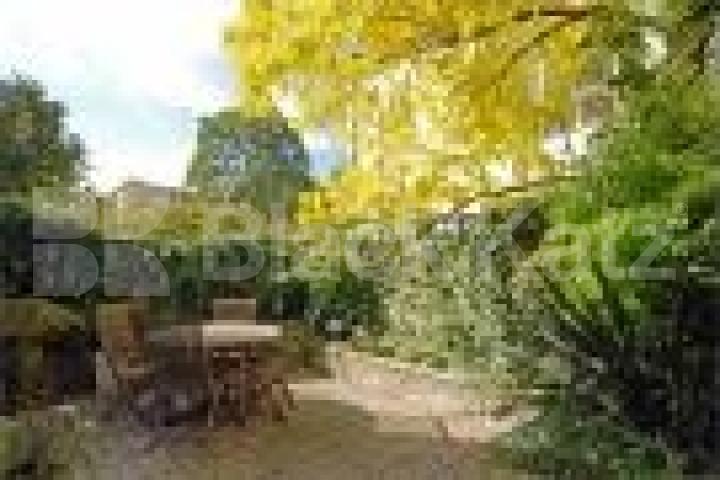 			NEW INSTRUSTION, 4 Bedroom, 1 bath, 1 reception Semi-Detached House			 Chillingworth road, Highbury / Holloway